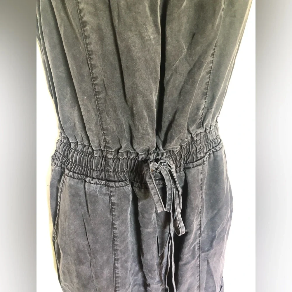 Evereve Emery Cargo Black Strapless Jumpsuit Size Small - Picture 6 of 11